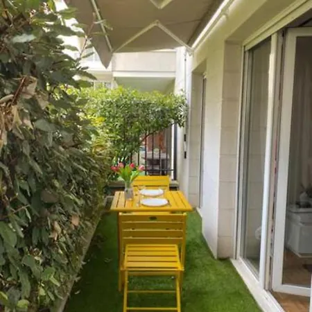 Apartment Grand F2 De 50m2 Pour 4 Personnes - Paris 10eme Gare Du Nord, Stade De France